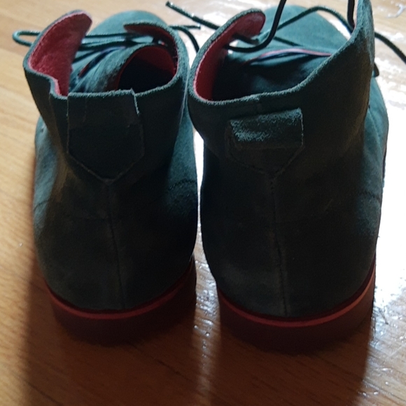 Men Shoe - Picture 5 of 6